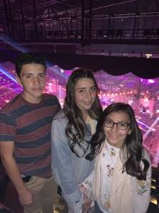 Carrie Underwood: the Cry Pretty Tour 360