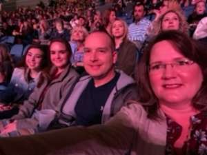 Carrie Underwood - the Cry Pretty Tour 360