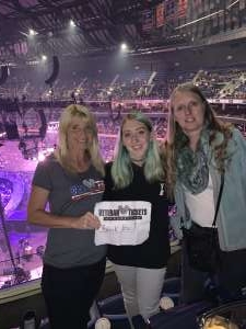 Carrie Underwood - the Cry Pretty Tour 360