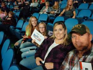 Carrie Underwood - the Cry Pretty Tour 360