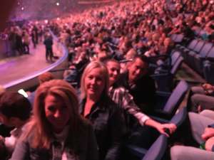 Carrie Underwood - the Cry Pretty Tour 360