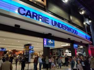 Carrie Underwood: the Cry Pretty Tour 360