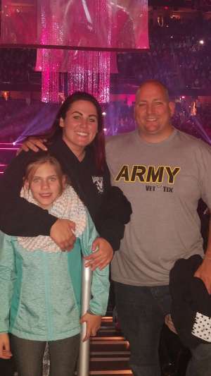 Carrie Underwood: the Cry Pretty Tour 360