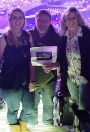 Carrie Underwood: the Cry Pretty Tour 360