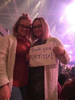 Carrie Underwood: the Cry Pretty Tour 360