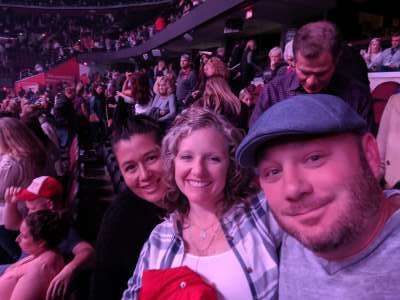 Carrie Underwood: the Cry Pretty Tour 360