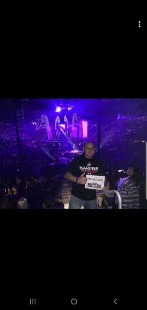 Carrie Underwood: the Cry Pretty Tour 360