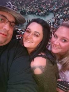 Miranda Lambert: Roadside Bars and Pink Guitars Tour