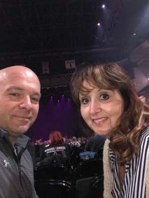 Miranda Lambert: Roadside Bars and Pink Guitars Tour