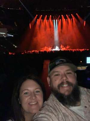 Miranda Lambert: Roadside Bars and Pink Guitars Tour