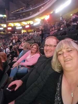 Miranda Lambert: Roadside Bars and Pink Guitars Tour