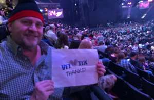 Miranda Lambert: Roadside Bars and Pink Guitars Tour