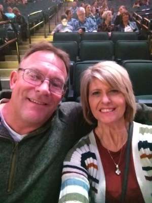 Miranda Lambert: Roadside Bars and Pink Guitars Tour