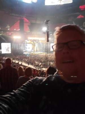 Atlive With Keith Urban and Blake Shelton