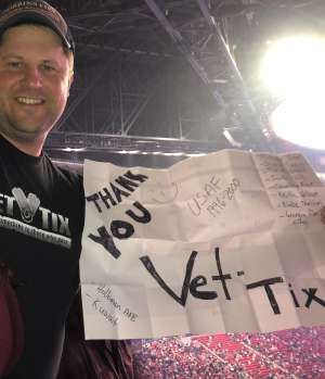 Atlive With Keith Urban and Blake Shelton