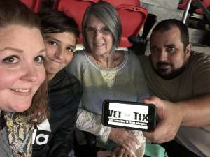 Atlive With Keith Urban and Blake Shelton