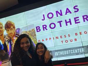 Jonas Brothers: Happiness Begins Tour