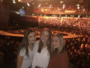 Ariana Grande: Sweetener World Tour