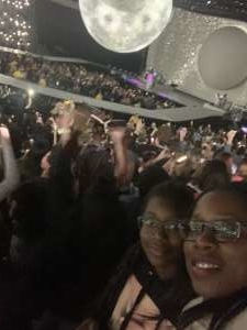 Ariana Grande: Sweetener World Tour