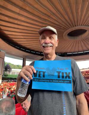 An Evening With Chicago and Their Greatest Hits