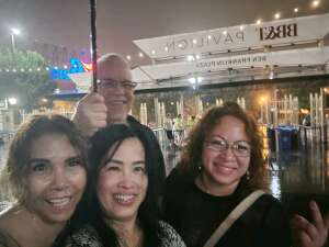 An Evening With Chicago and Their Greatest Hits