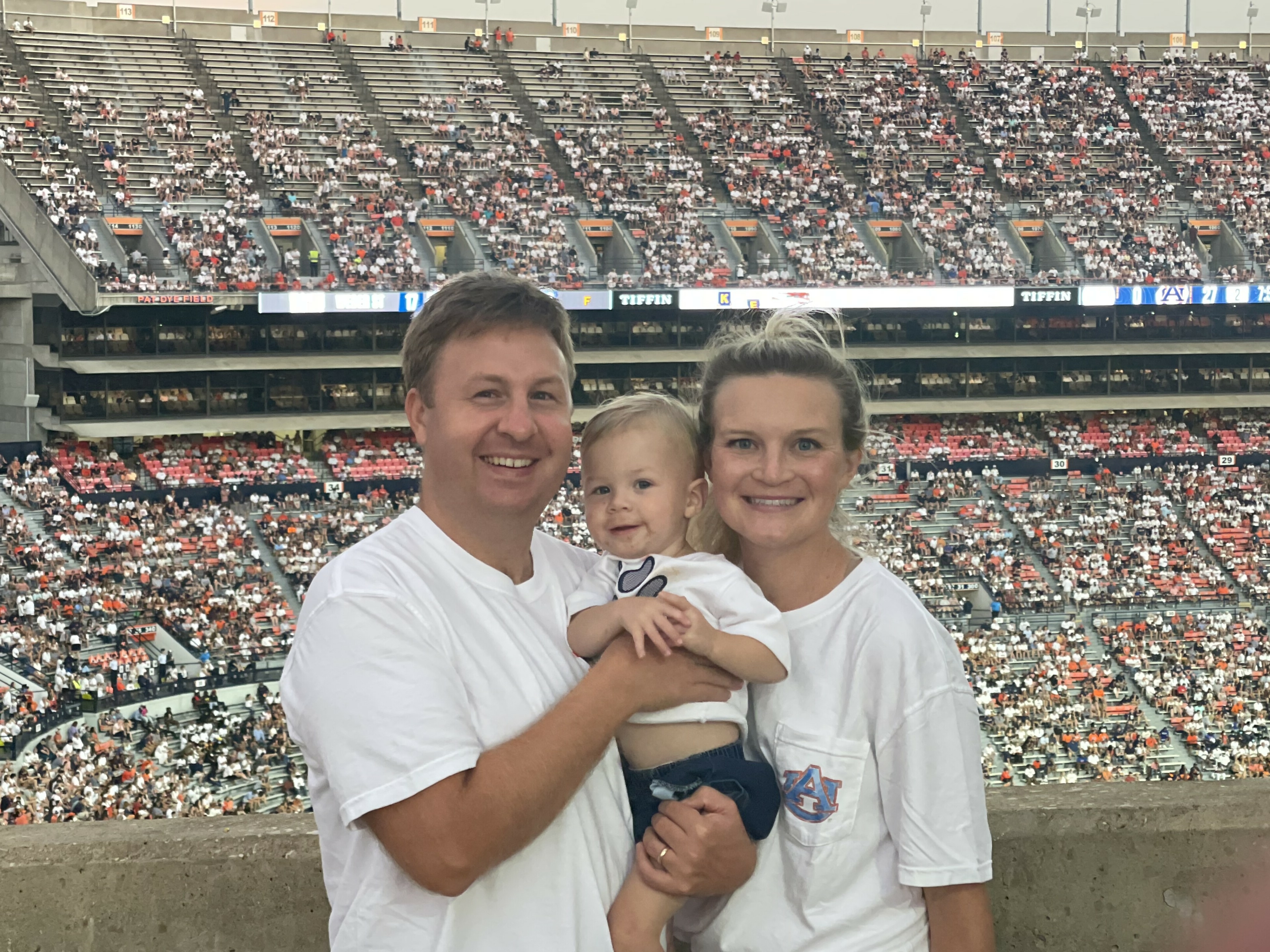Auburn Tigers vs. Akron Zips - NCAA Football