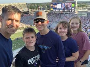 Auburn Tigers vs. Akron Zips - NCAA Football