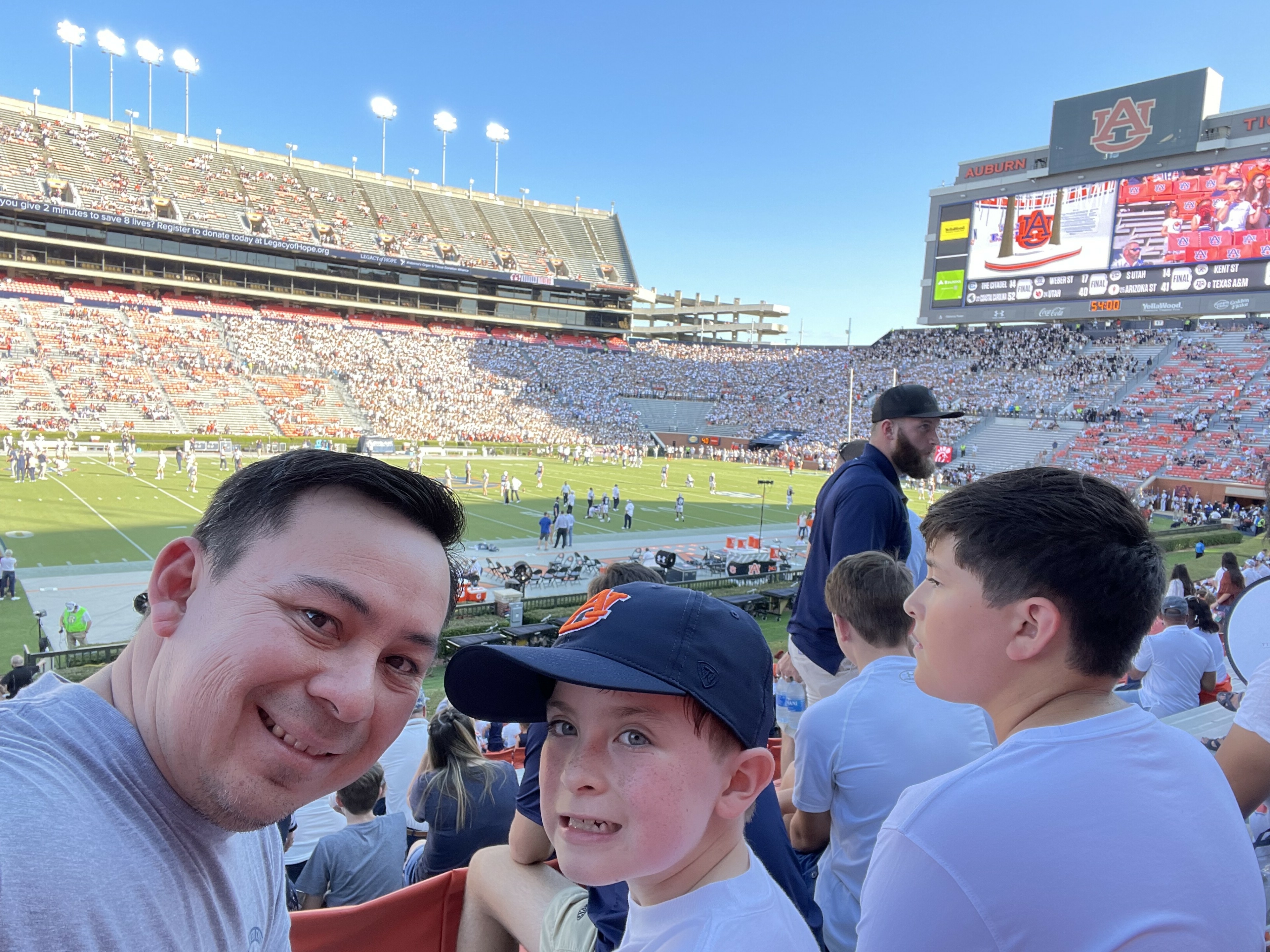 Auburn Tigers vs. Akron Zips - NCAA Football
