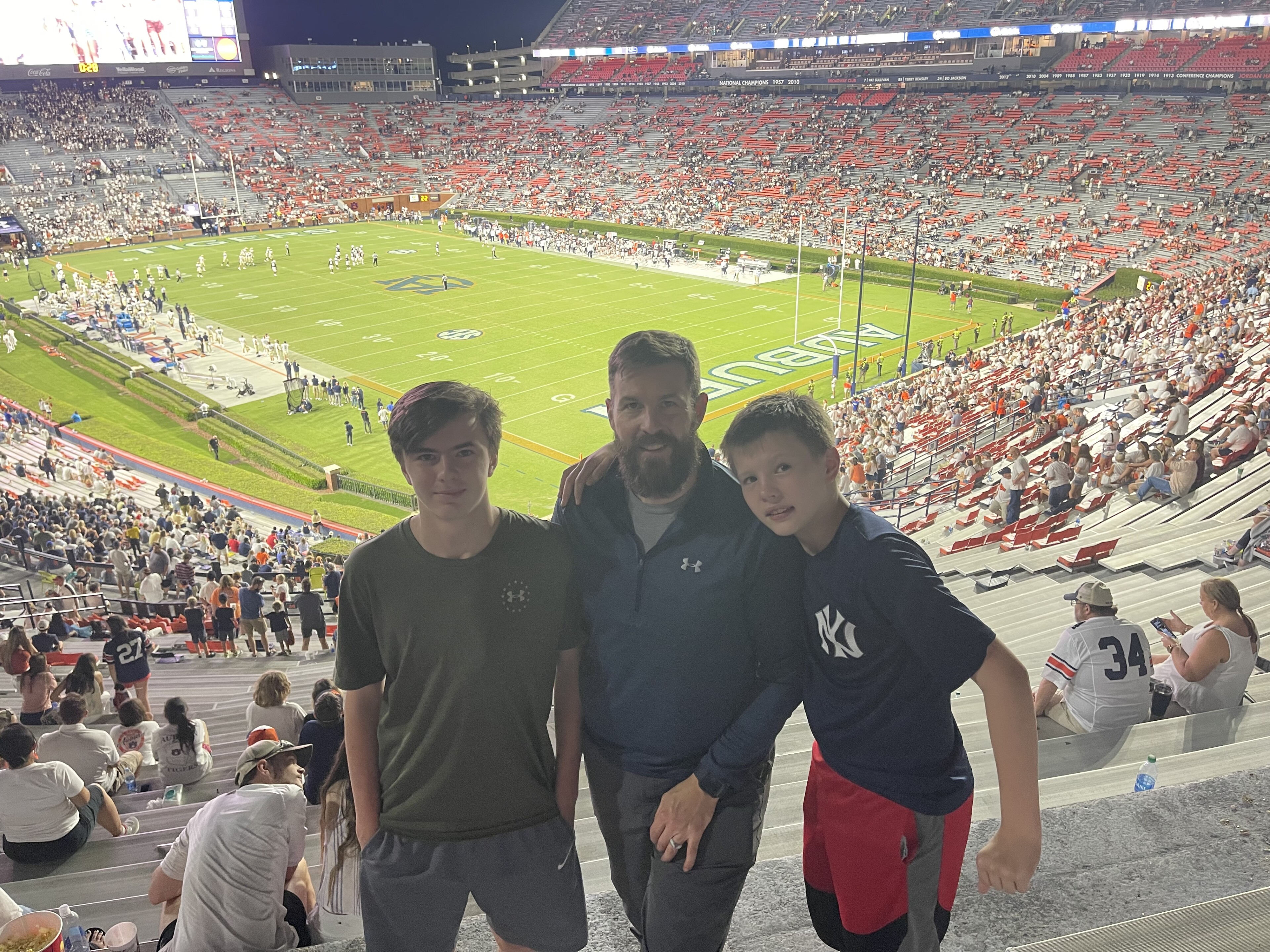 Auburn Tigers vs. Akron Zips - NCAA Football