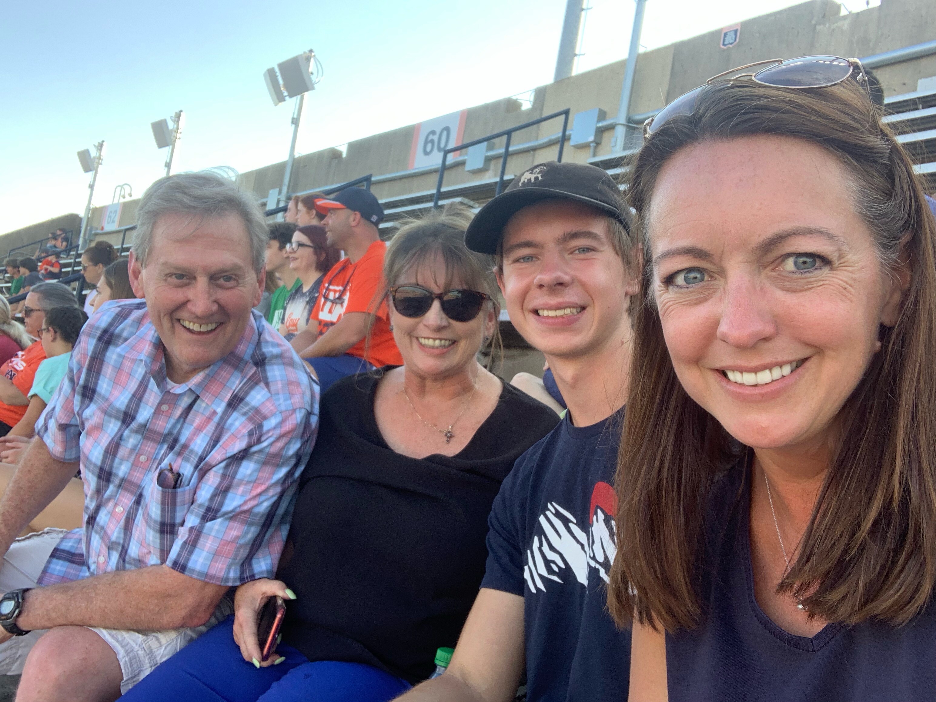 Auburn Tigers vs. Akron Zips - NCAA Football
