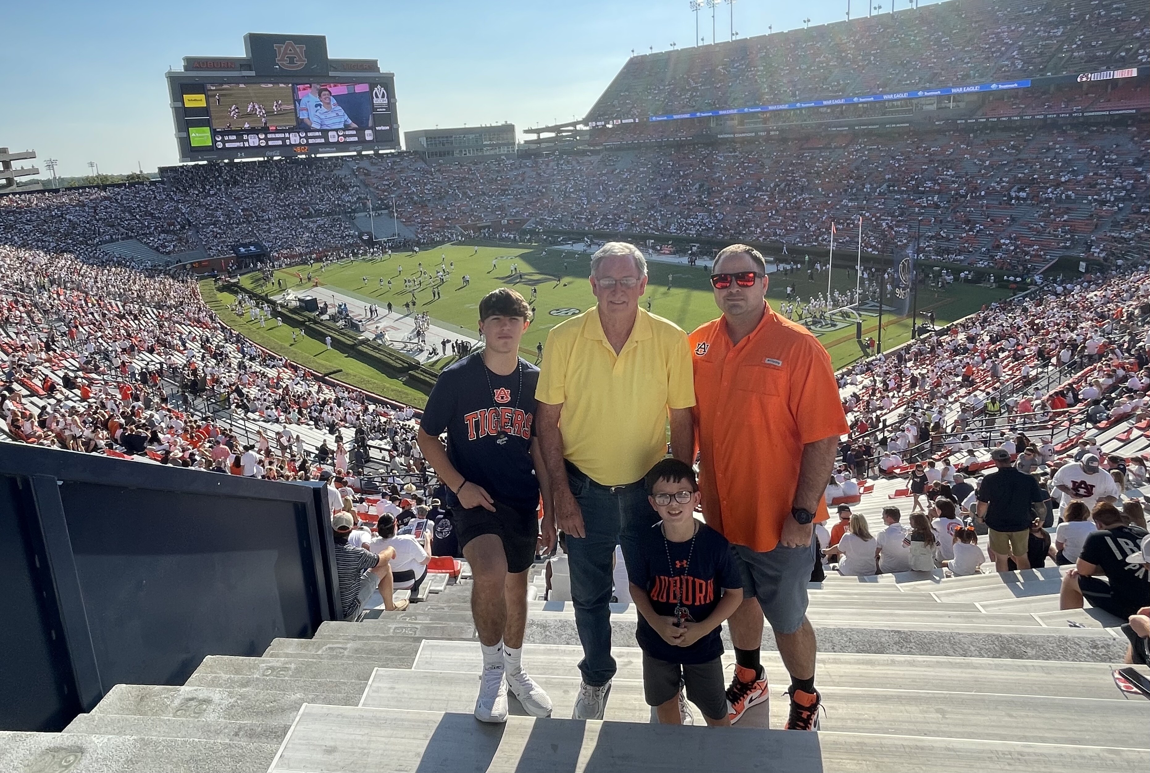 Auburn Tigers vs. Akron Zips - NCAA Football
