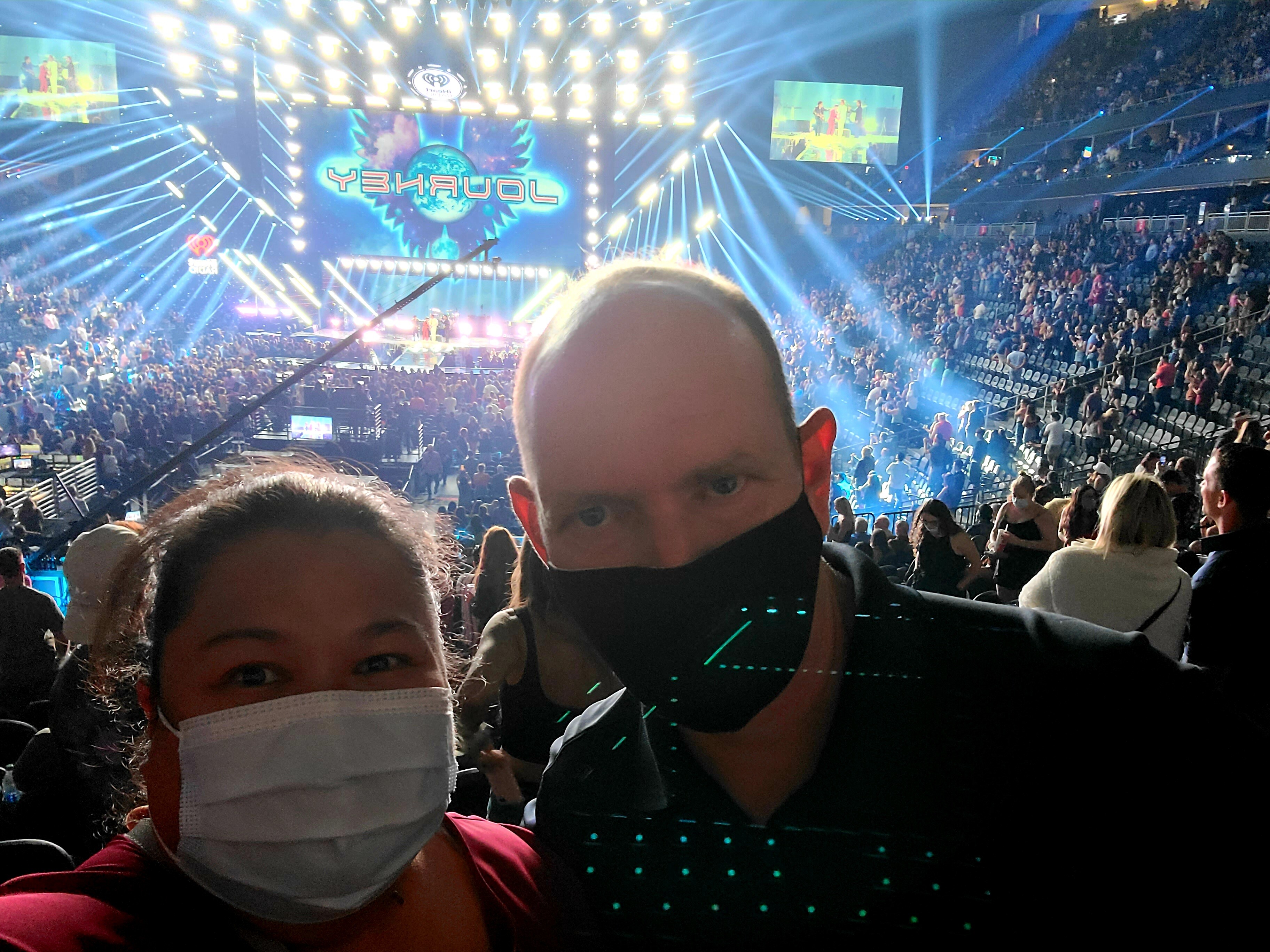 Iheartradio Music Festival - Billie Eilish, Coldplay, Journey, Khalid, Lil Baby and Sam Hunt