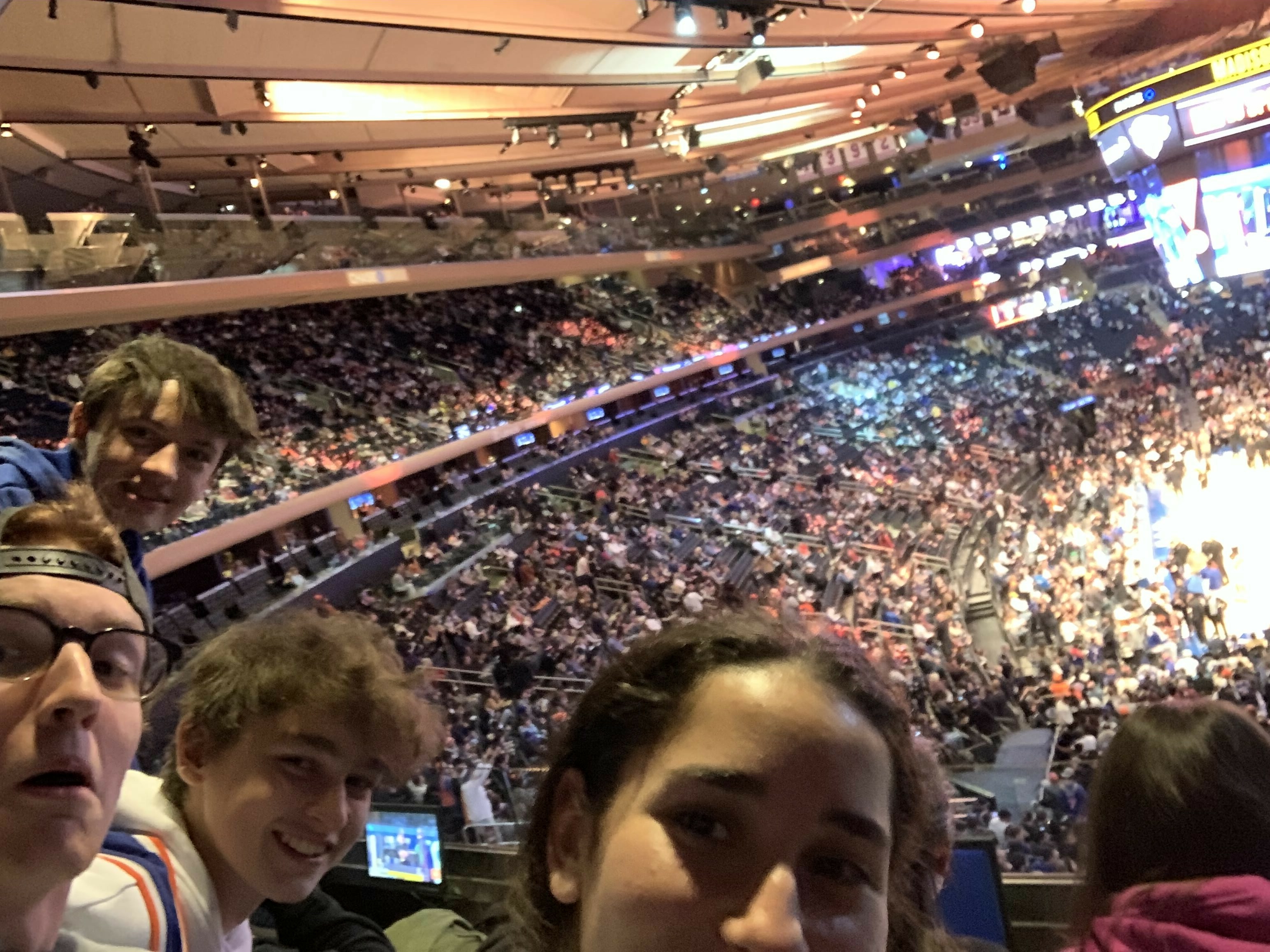 New York Knicks vs. San Antonio Spurs - NBA vs San Antonio Spurs