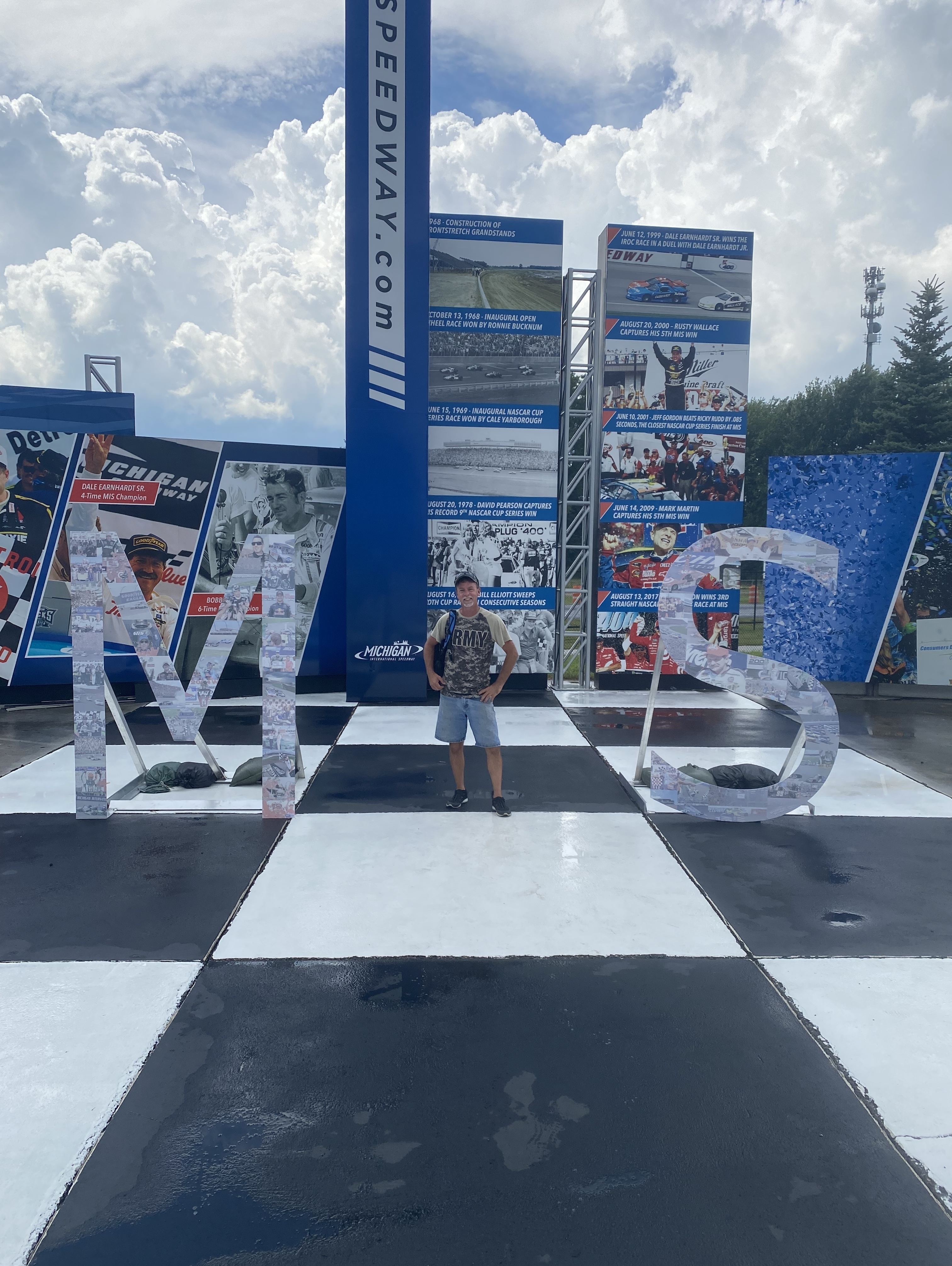 NASCAR Cup Series - Firekeepers Casino 400