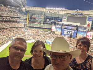 Kenny Chesney: Here and Now Tour -