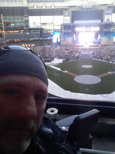 Kenny Chesney: Here and Now Tour -