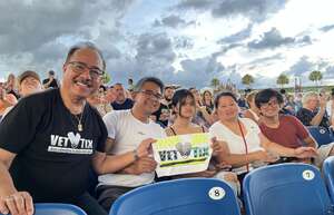 Chicago and Brian Wilson With Al Jardine and Blondie Chaplin