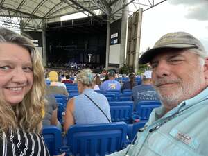 Chicago and Brian Wilson With Al Jardine and Blondie Chaplin