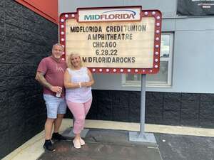 Chicago and Brian Wilson With Al Jardine and Blondie Chaplin