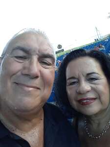 Chicago and Brian Wilson With Al Jardine and Blondie Chaplin