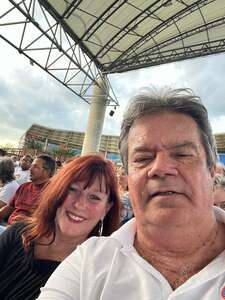 Chicago and Brian Wilson With Al Jardine and Blondie Chaplin