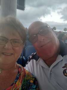 Chicago and Brian Wilson With Al Jardine and Blondie Chaplin