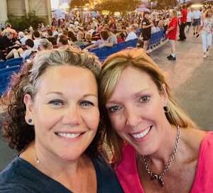 Chicago and Brian Wilson With Al Jardine and Blondie Chaplin