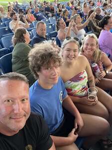 Chicago and Brian Wilson With Al Jardine and Blondie Chaplin