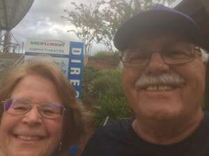 Chicago and Brian Wilson With Al Jardine and Blondie Chaplin