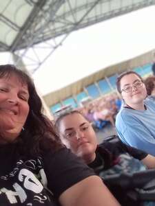 Chicago and Brian Wilson With Al Jardine and Blondie Chaplin