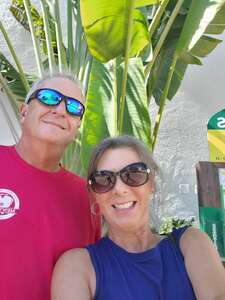 Chicago and Brian Wilson With Al Jardine and Blondie Chaplin