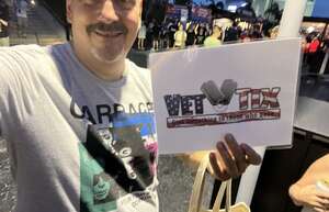 Chicago and Brian Wilson With Al Jardine and Blondie Chaplin