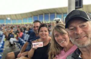 Chicago and Brian Wilson With Al Jardine and Blondie Chaplin