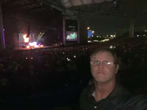 Chicago and Brian Wilson With Al Jardine and Blondie Chaplin